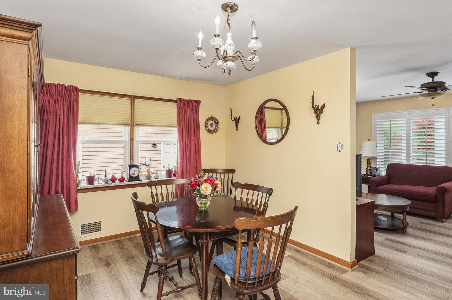 402 Melvin Avenue photo 8