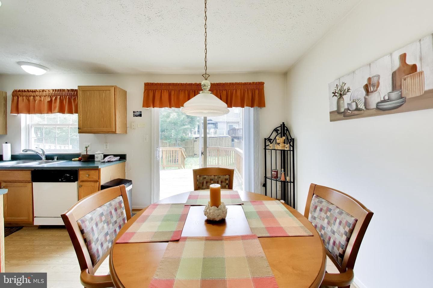 8703 Thornbrook Drive photo 6