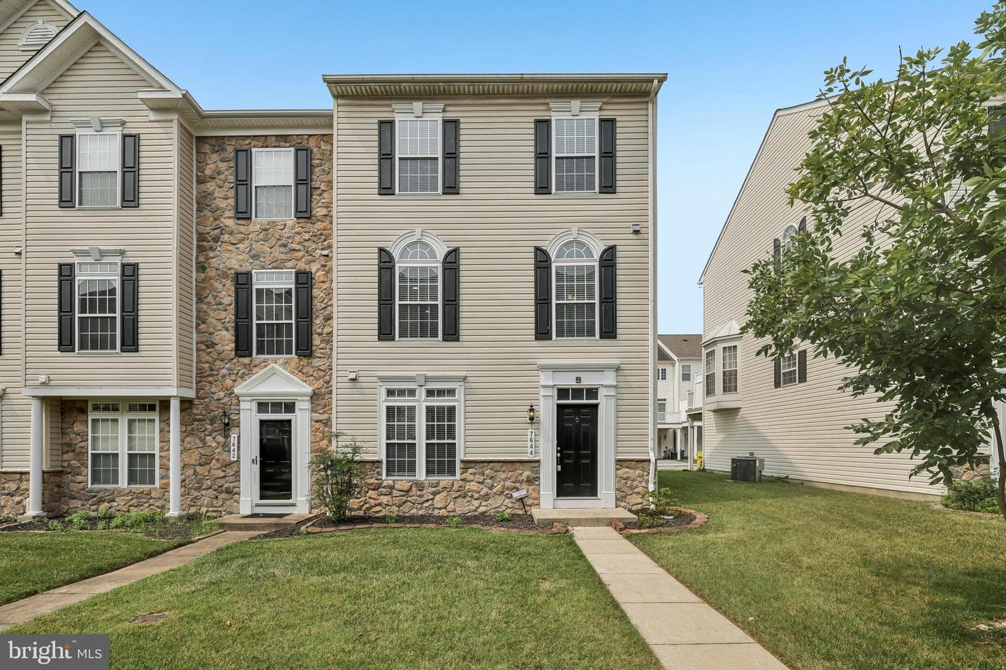 7644 Sandhurst Lane, Hanover