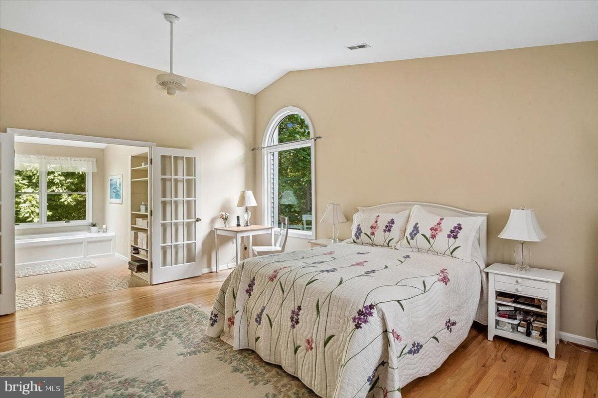 1070 Foxcroft Run photo 29