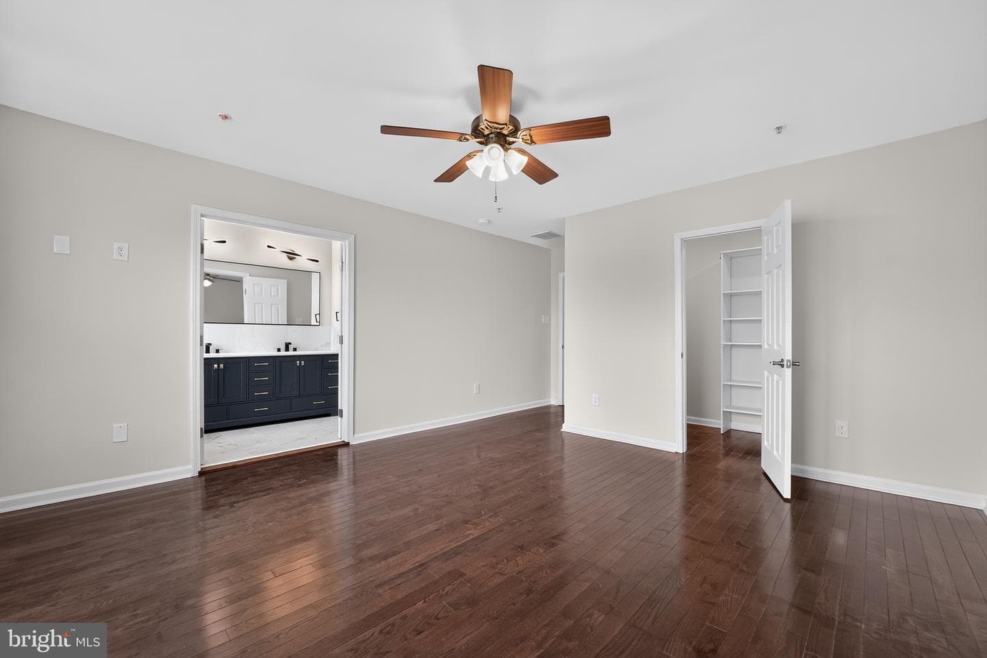 7827 Crystal Way photo 15