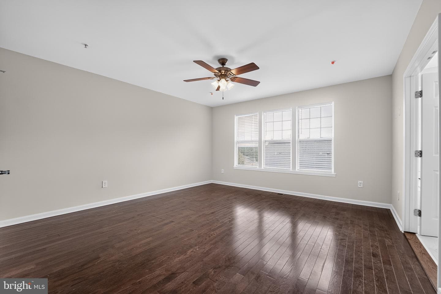 7827 Crystal Way photo 17