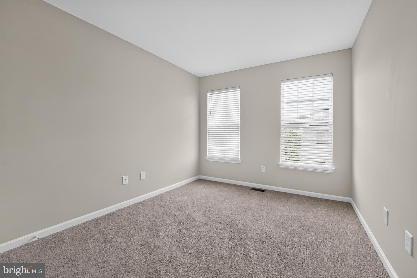 7827 Crystal Way photo 24