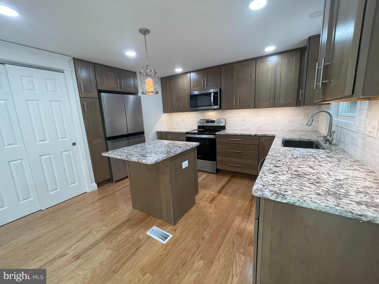 413 Blossom Tree Court photo 10