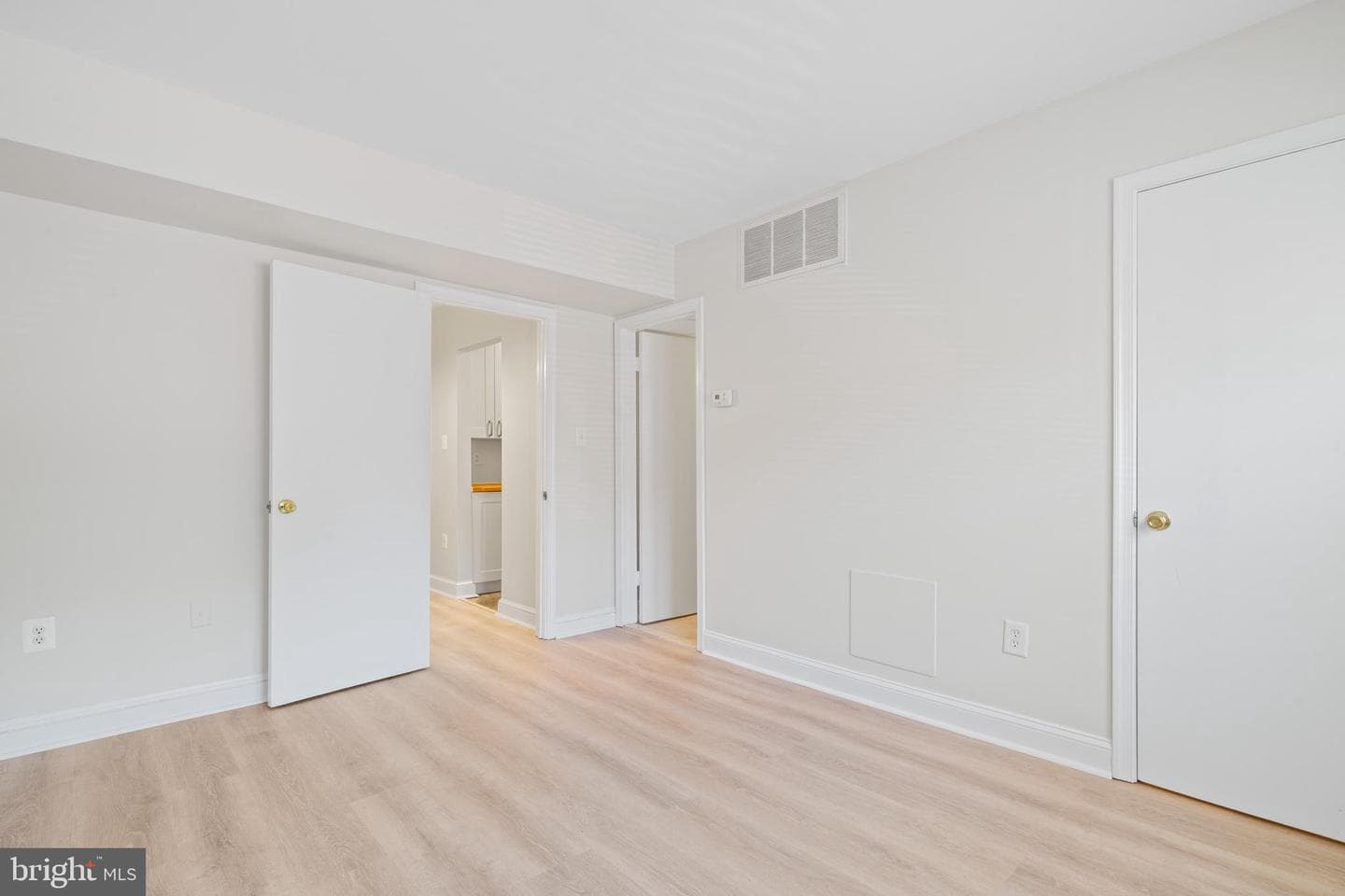 709 Glenwood Street #57 photo 15