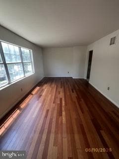 608 Greenbriar Lane photo 11