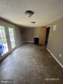 608 Greenbriar Lane photo 3