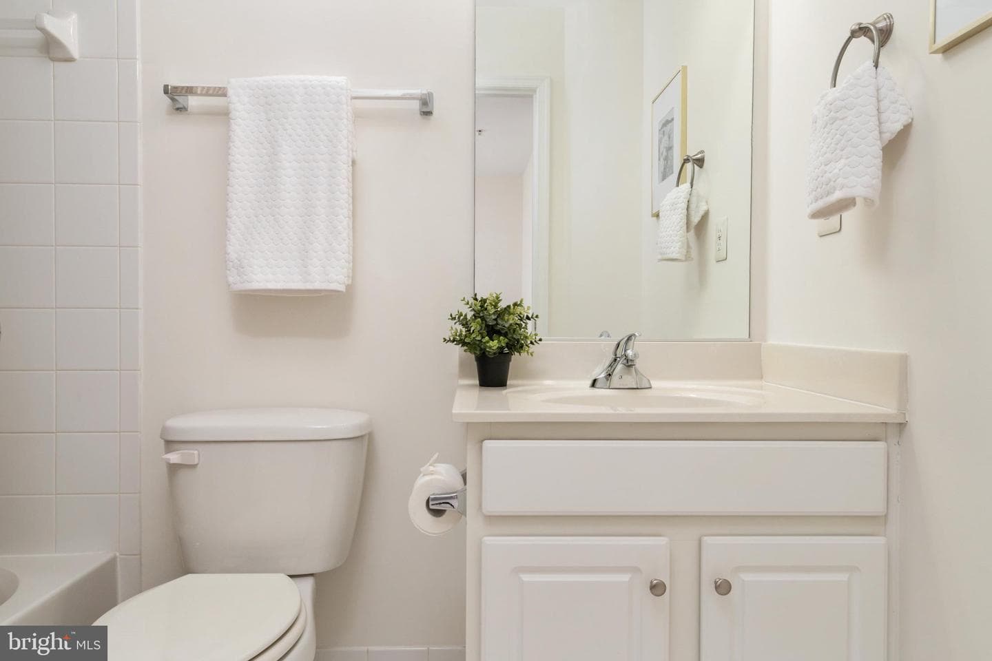 21 Boucher Place photo 20