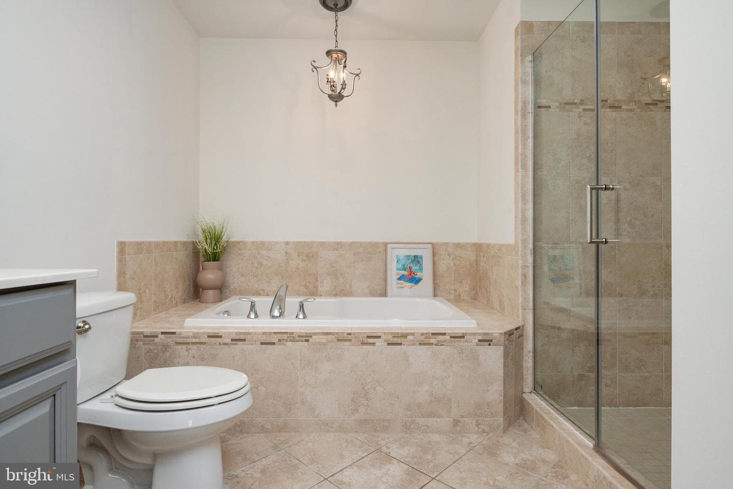 21 Boucher Place photo 25