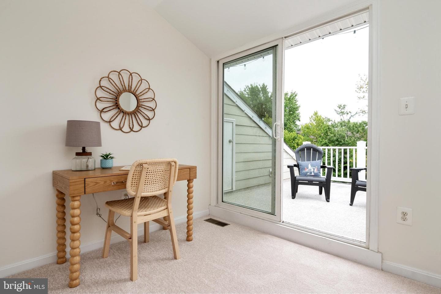 21 Boucher Place photo 28