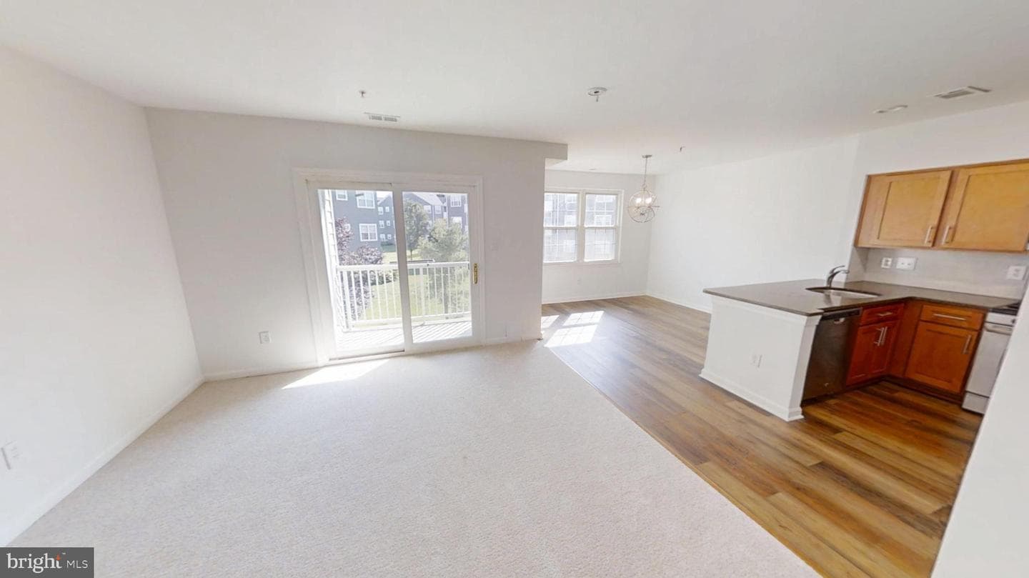 302 Gatehouse Lane #302c photo 10