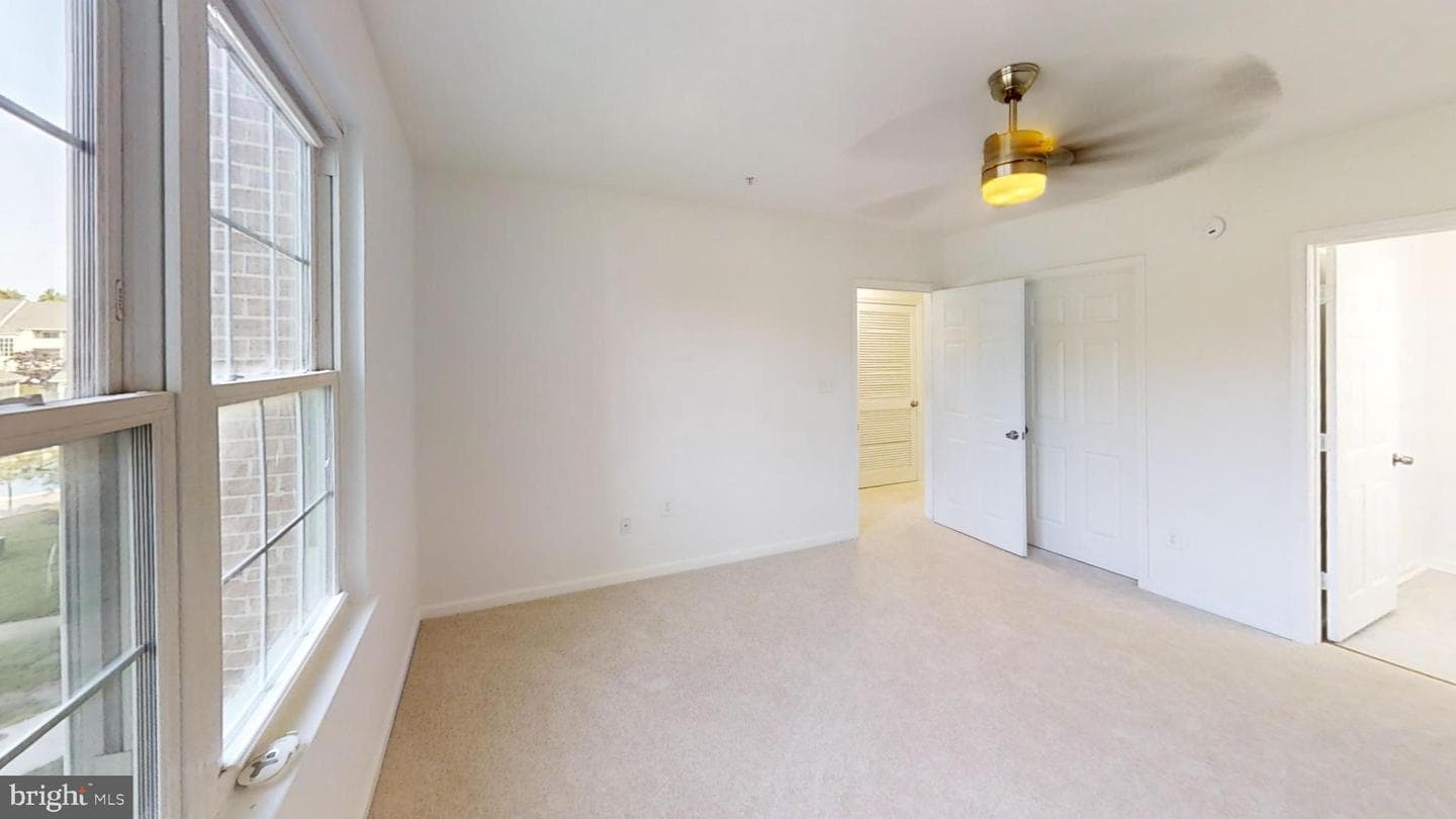 302 Gatehouse Lane #302c photo 19