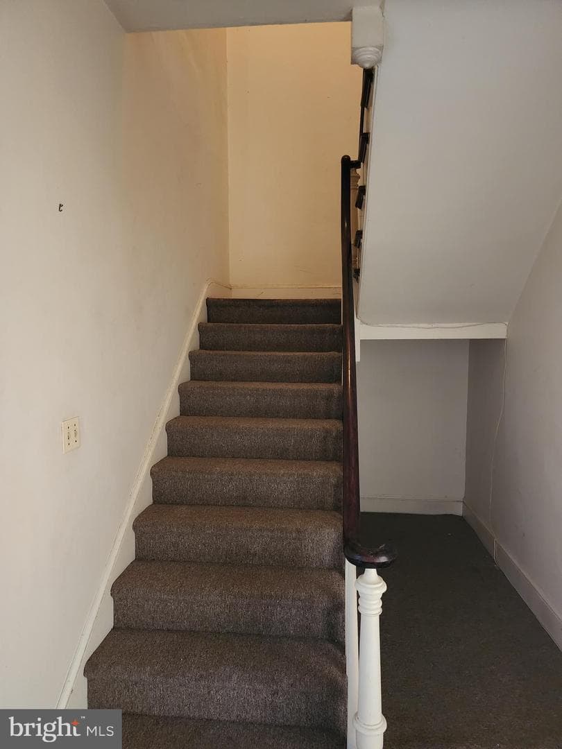 303 Washington Street photo 12