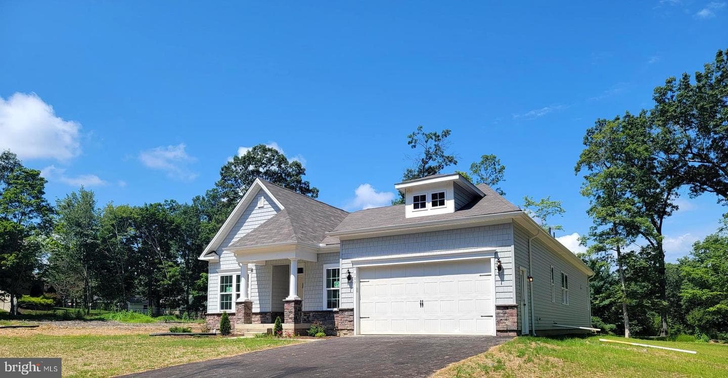 1107 Cherrywood Avenue, Cumberland