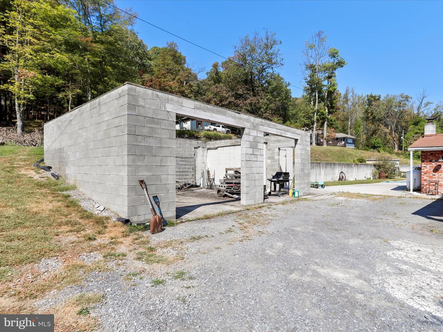 12303 Mcmullen Highway SW photo 22