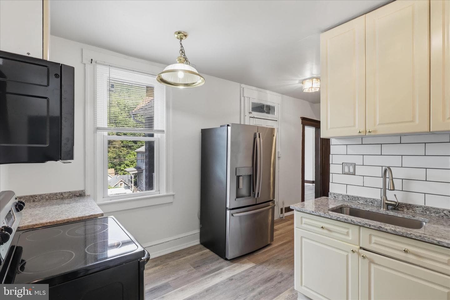 449 Baltimore Avenue photo 18