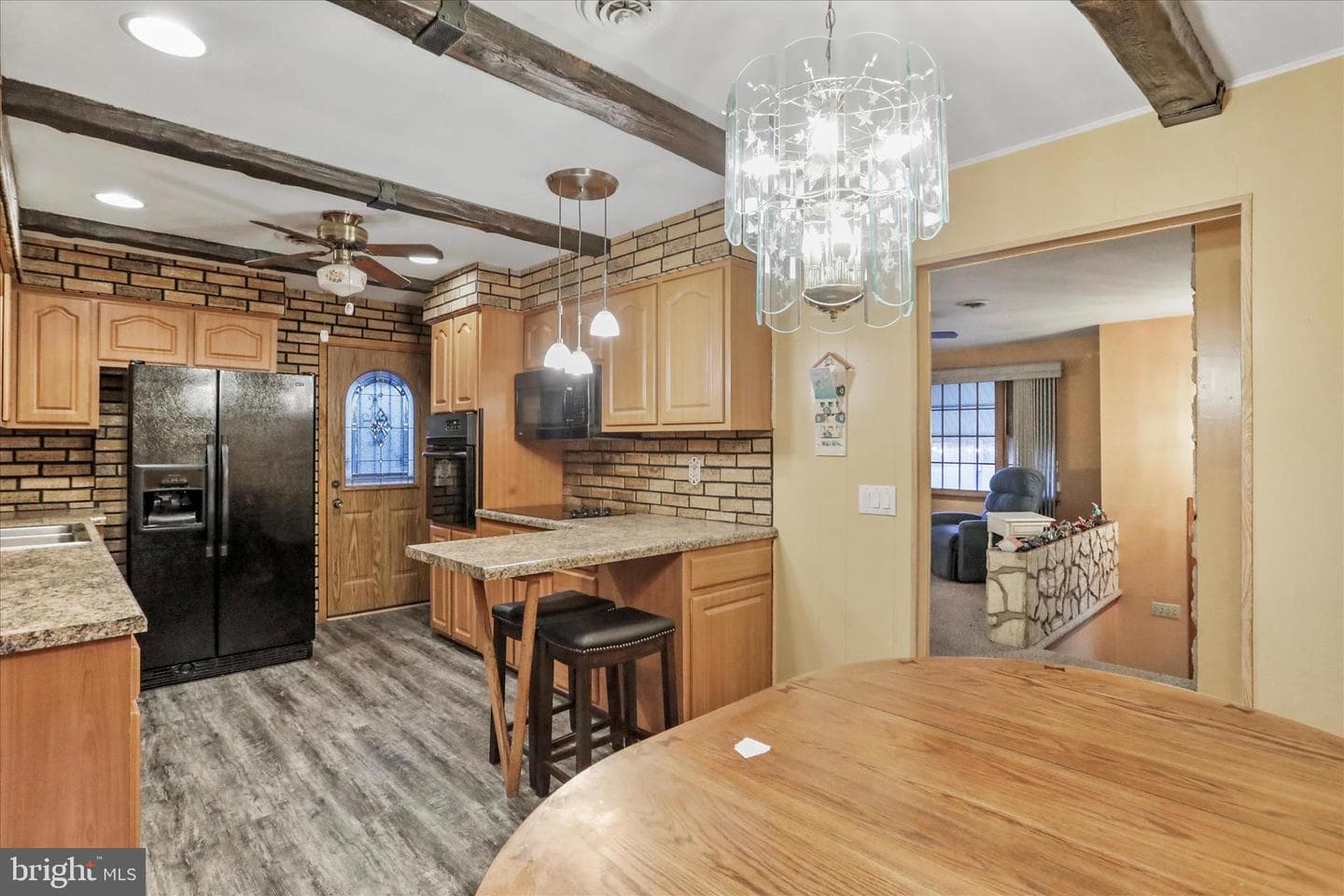 716 Winifred Road photo 10