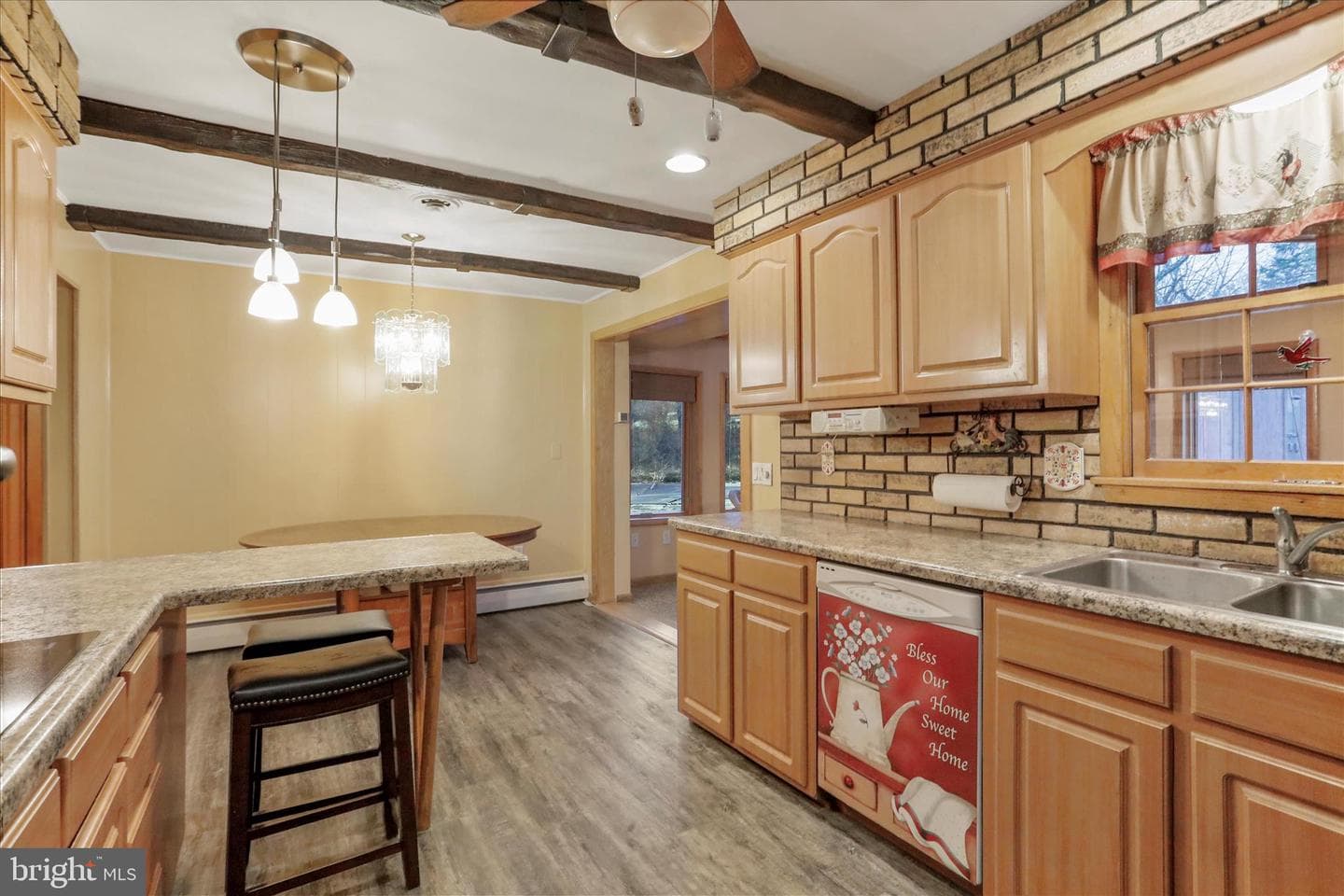 716 Winifred Road photo 9