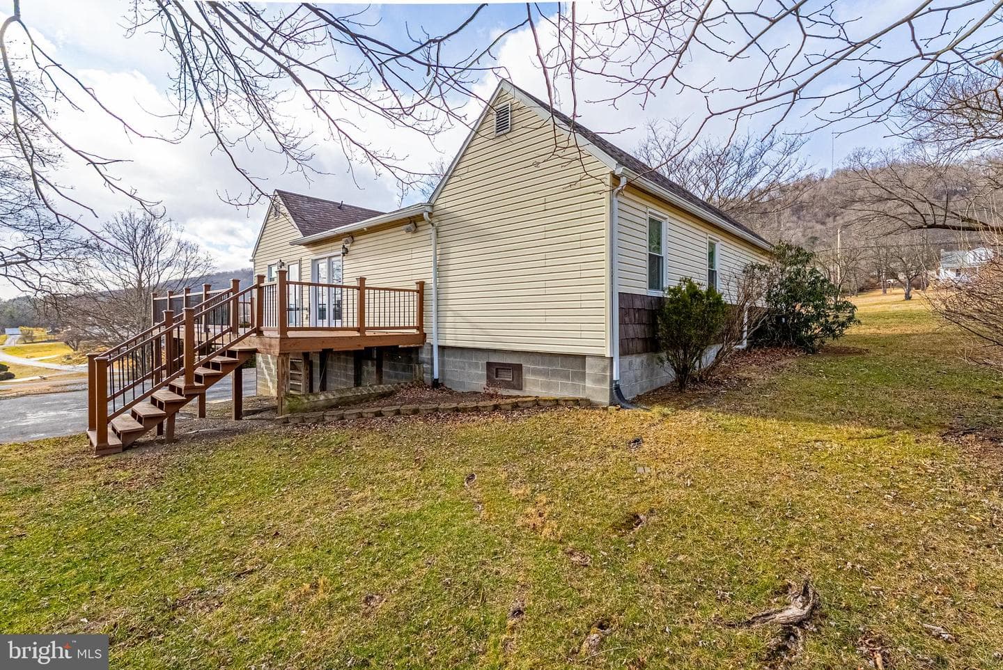 13604 Bedford Road NE photo 34