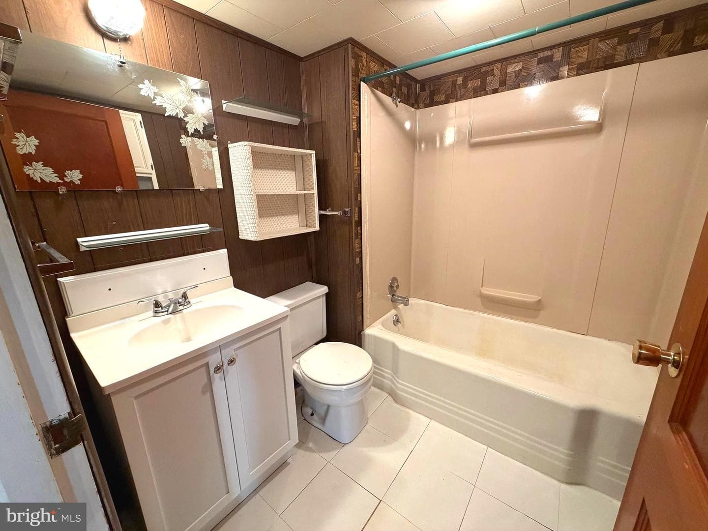 13008 Second Avenue photo 36