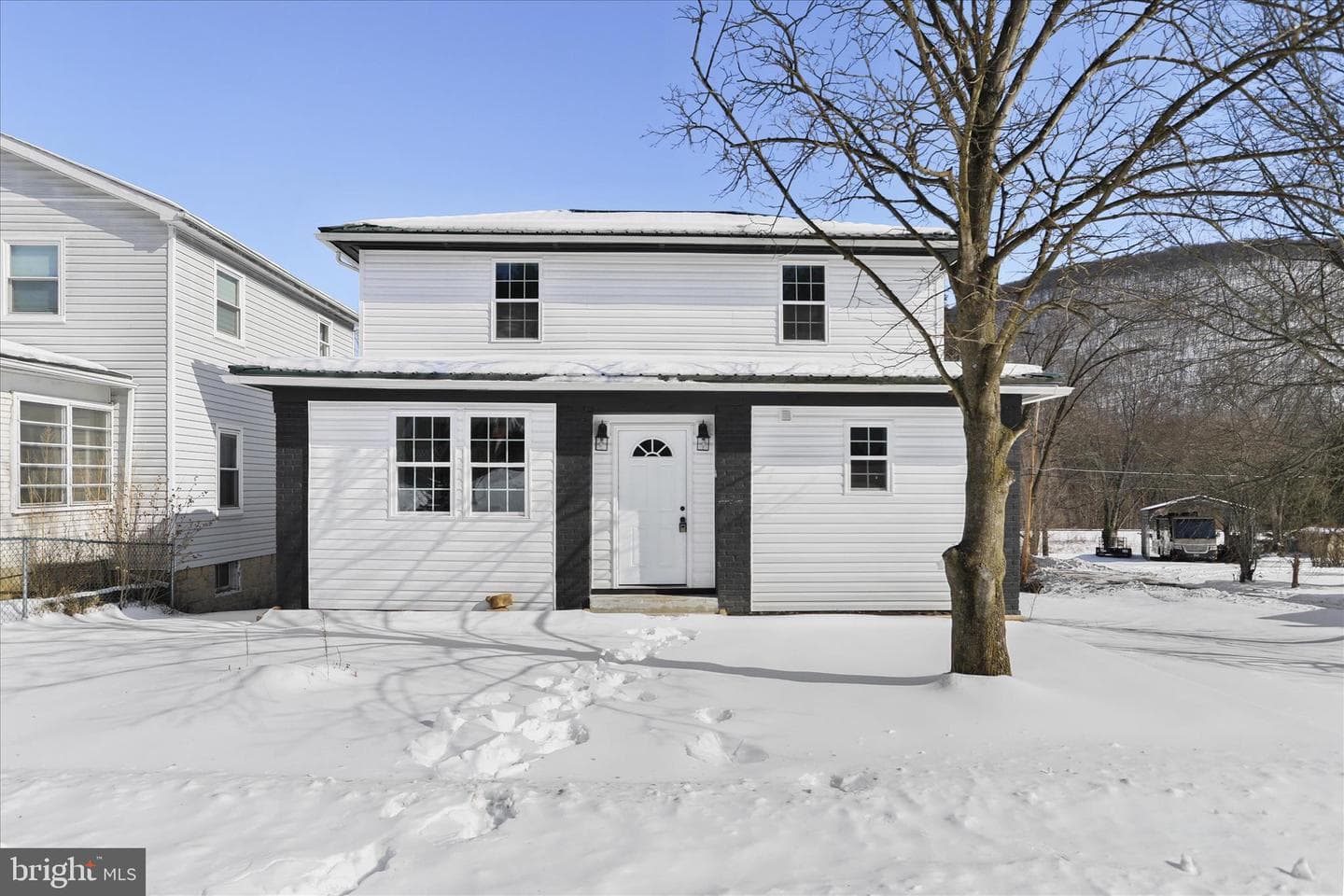 12702 Bowling Street, Cumberland