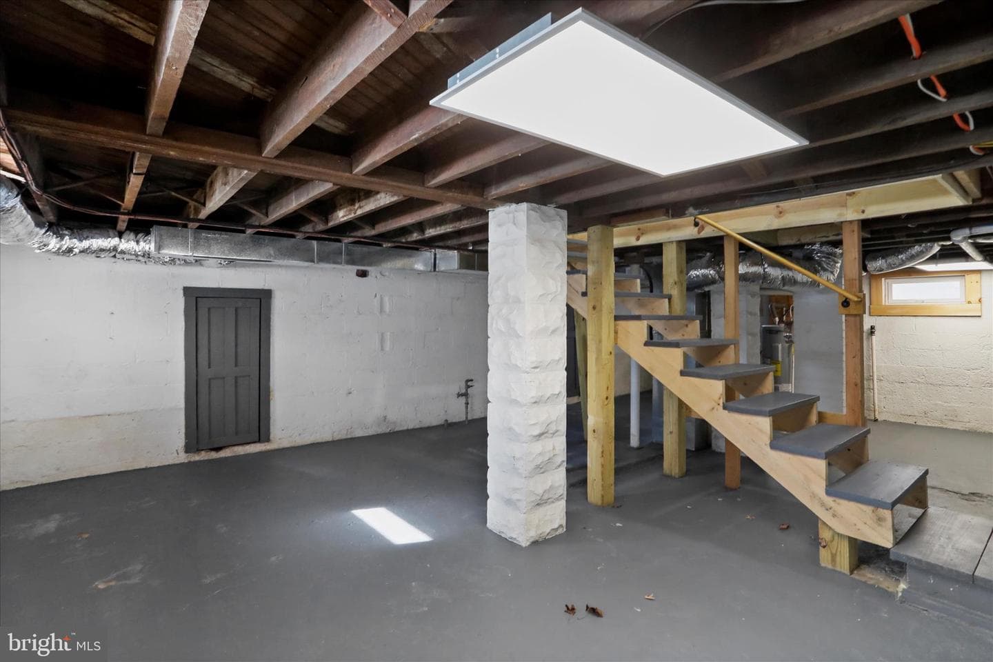 12702 Bowling Street photo 25