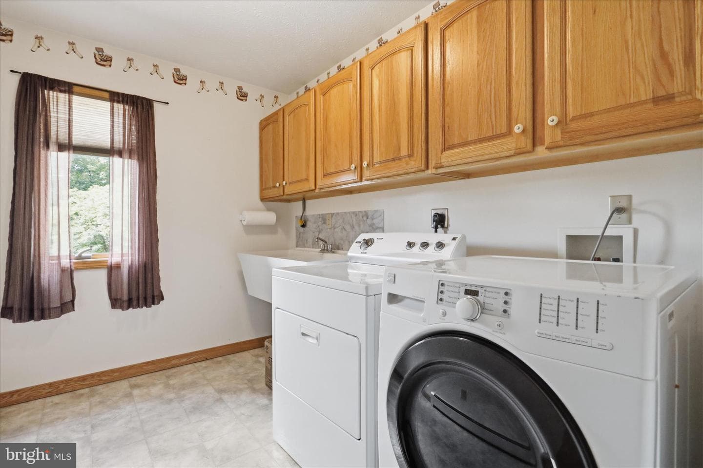 1105 Weires Avenue photo 30