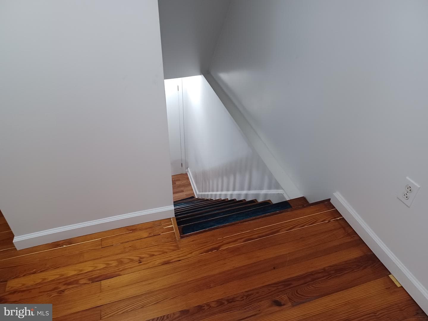 720 Frederick Street photo 11