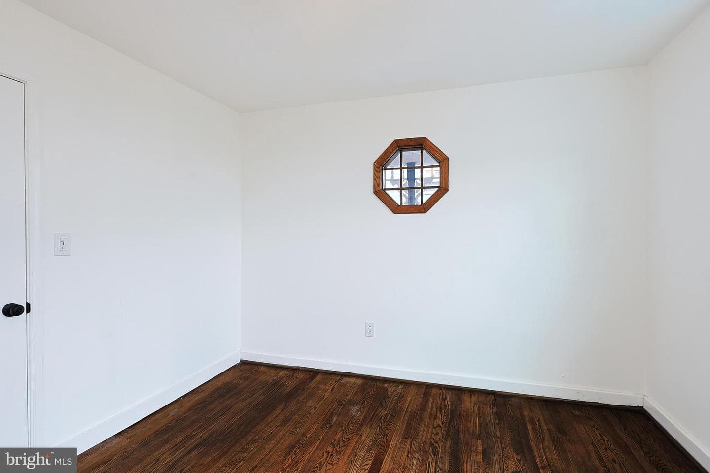 409 Springdale Street photo 28