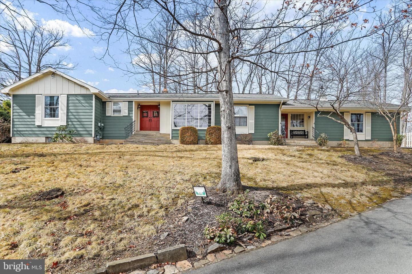 1039 Longwood Avenue, Cumberland