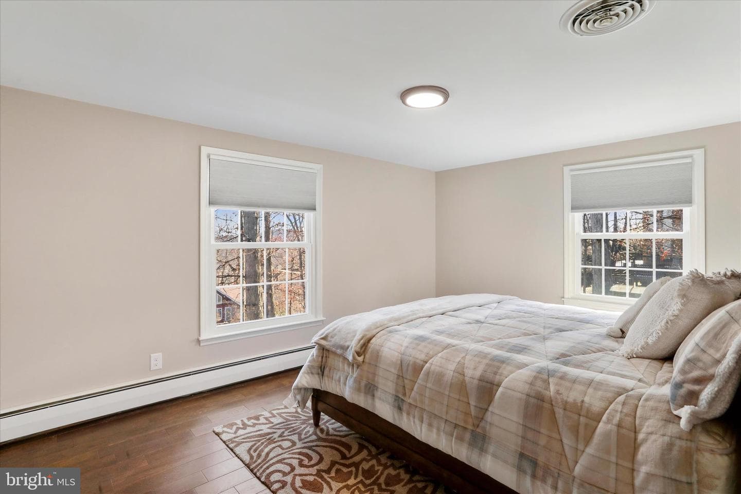 1039 Longwood Avenue photo 63