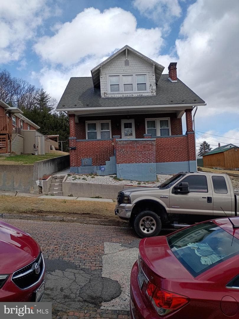 825 Shawnee Avenue, Cumberland