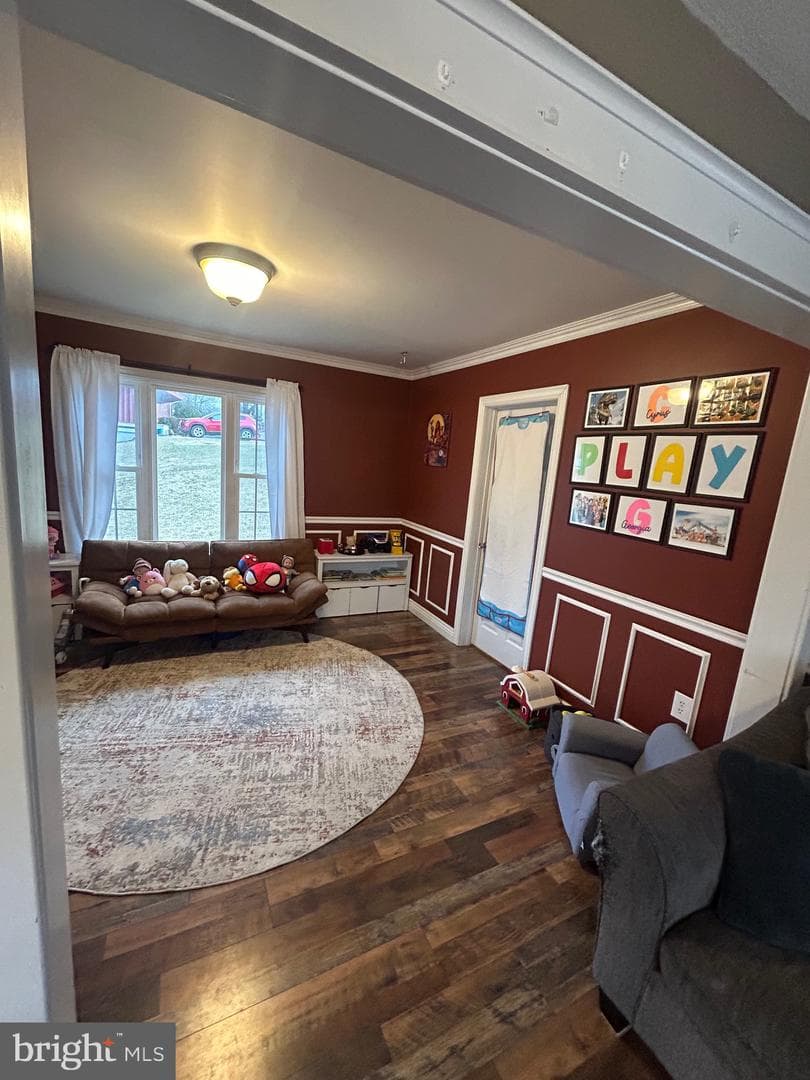 14700 Oakwood Street photo 10