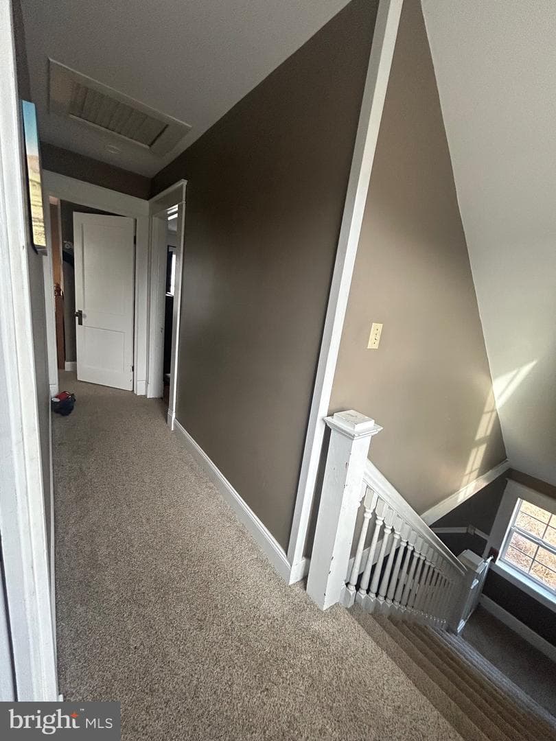 14700 Oakwood Street photo 14