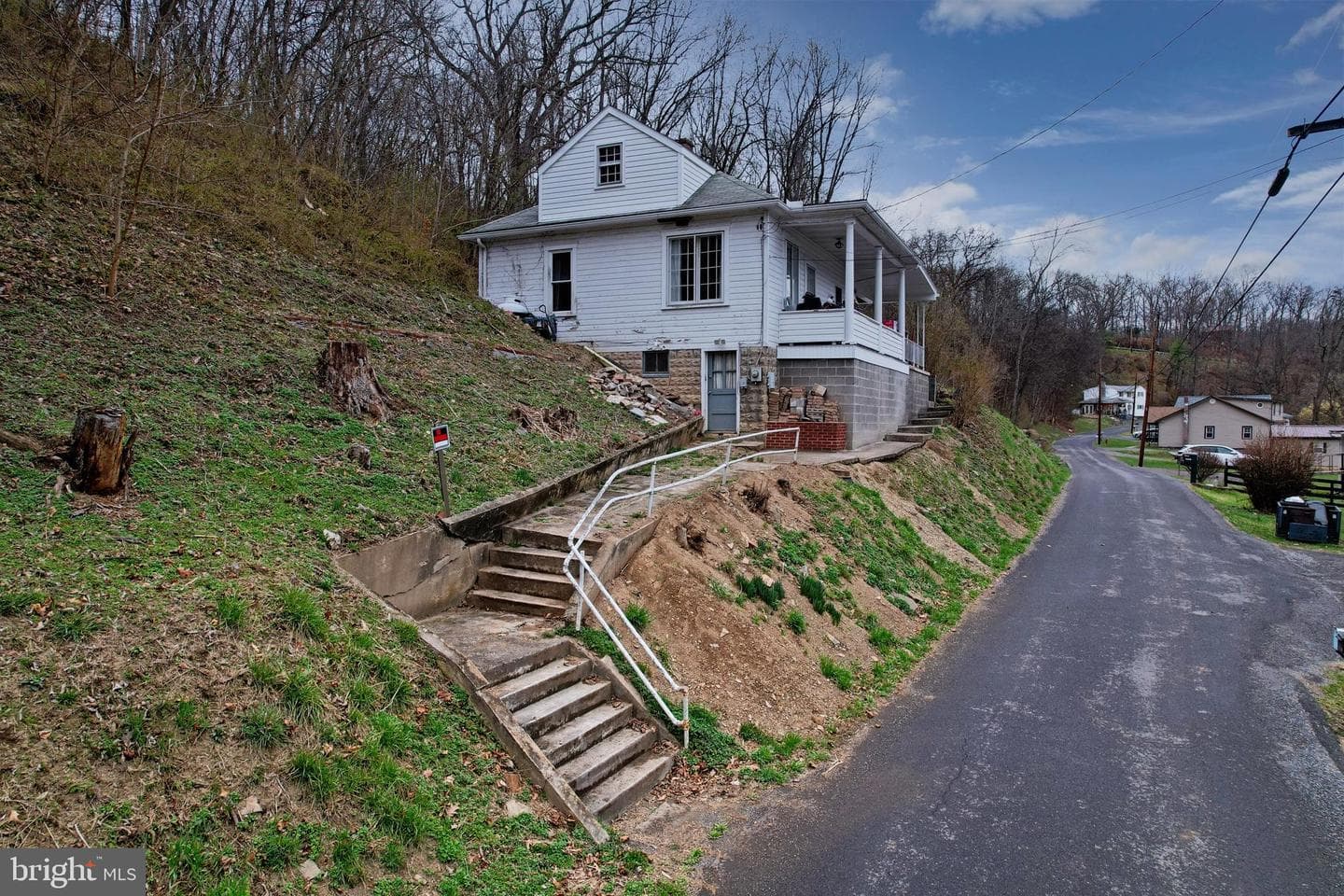 11305 Creek Road SE photo 40