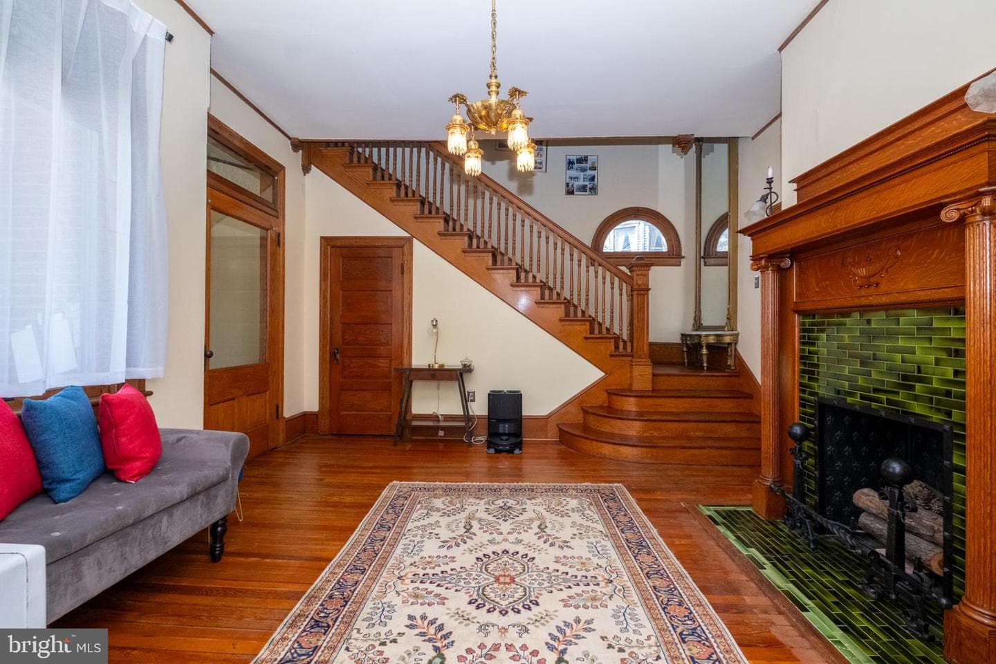 611 Washington Street photo 12