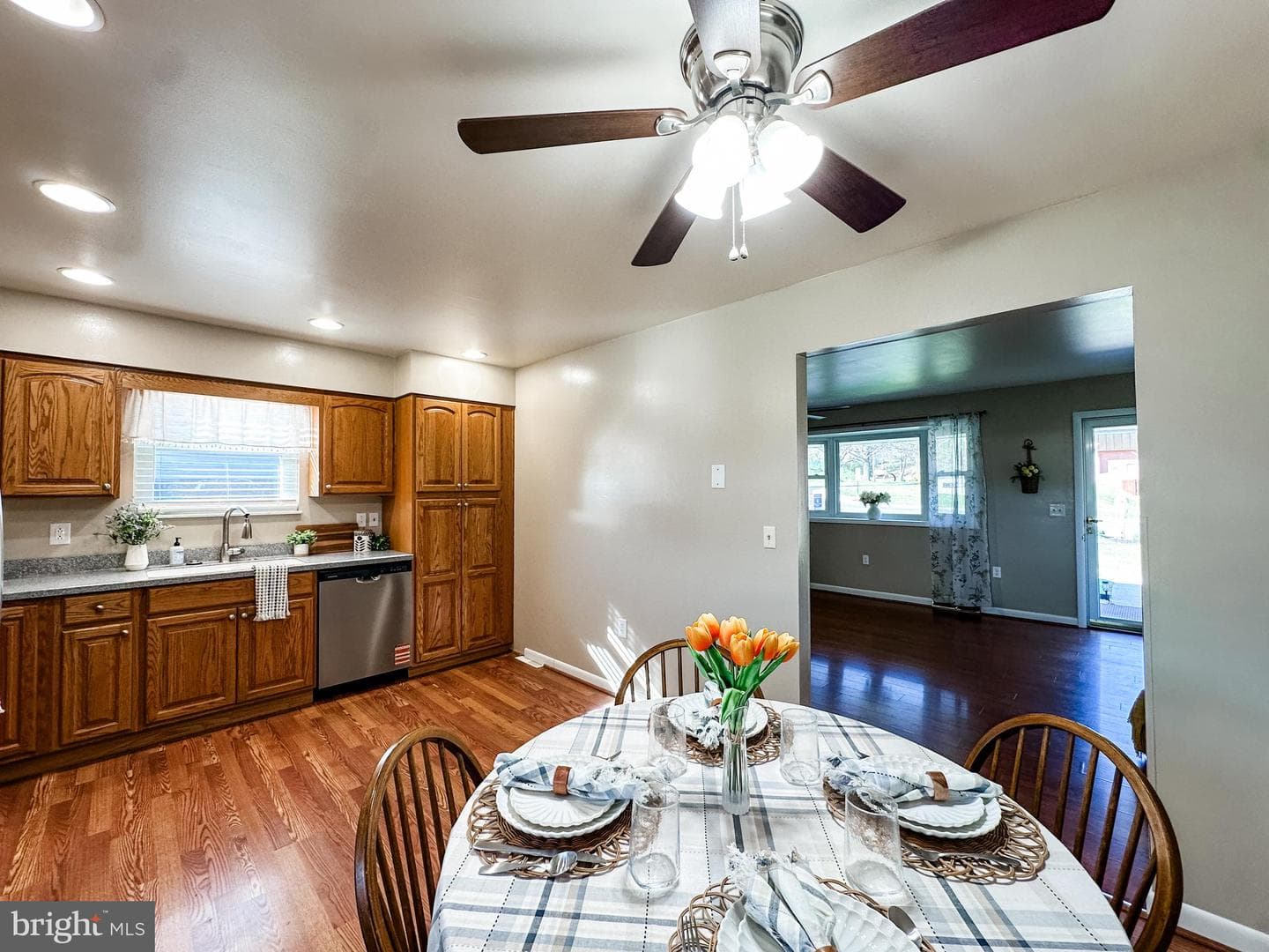 14512 Barton Boulevard SW photo 12