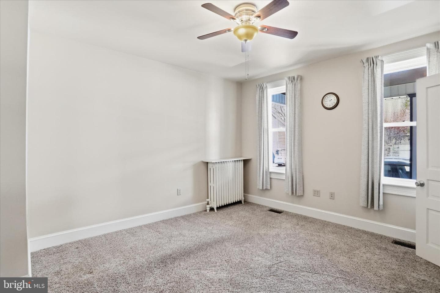 438 Chestnut Street photo 24