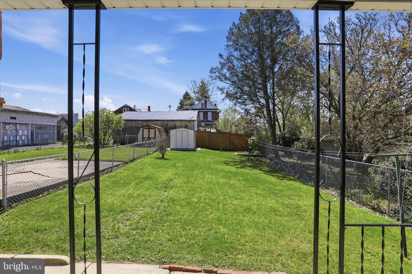 438 Chestnut Street photo 28