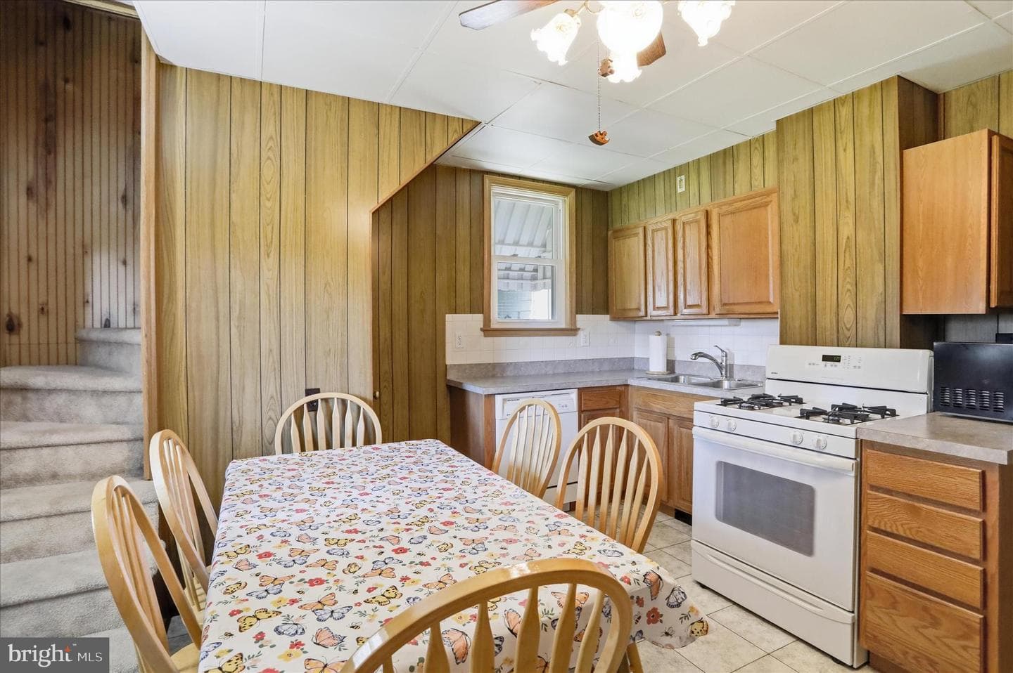 438 Chestnut Street photo 5