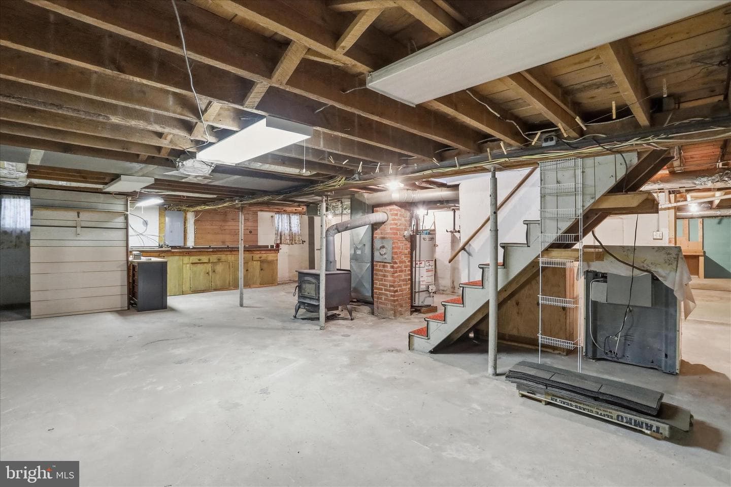 13 S Woodlawn Avenue photo 34