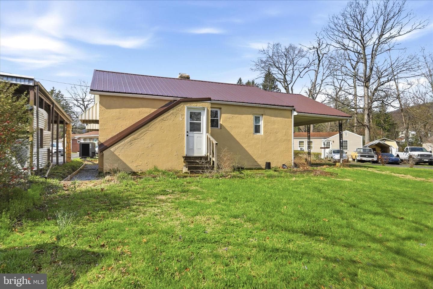 3 Glenview Dr photo 5
