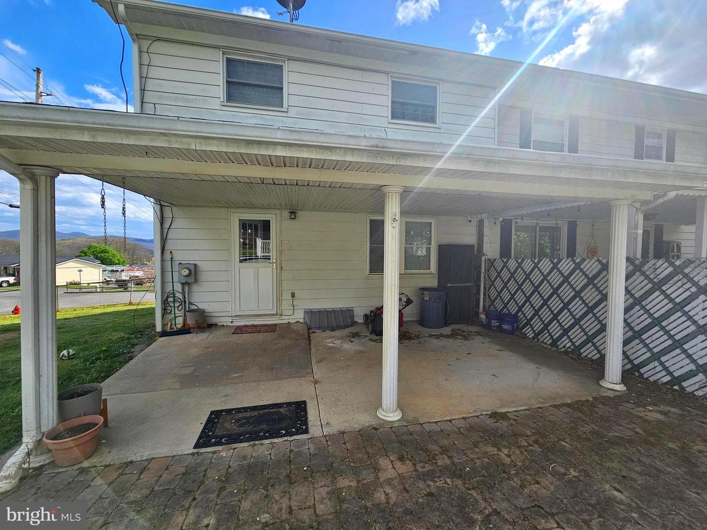 14201 Louise Drive SW photo 3