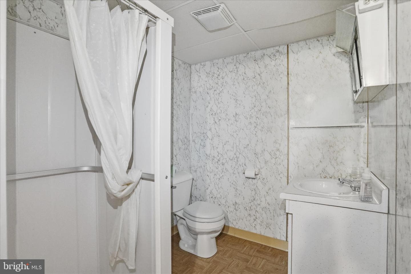 15604 Harvest Drive SW photo 33