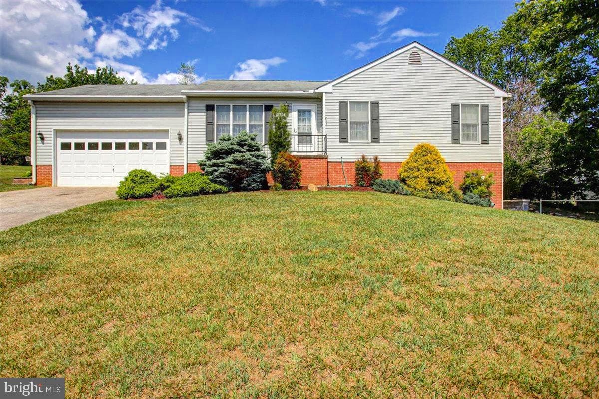 14115 Louise Drive SW photo 3