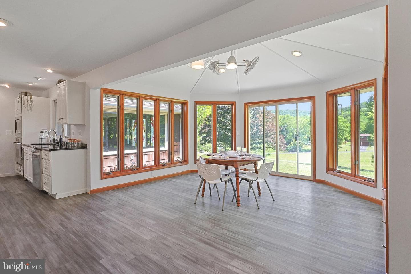 12421 Henry Drive SW photo 17