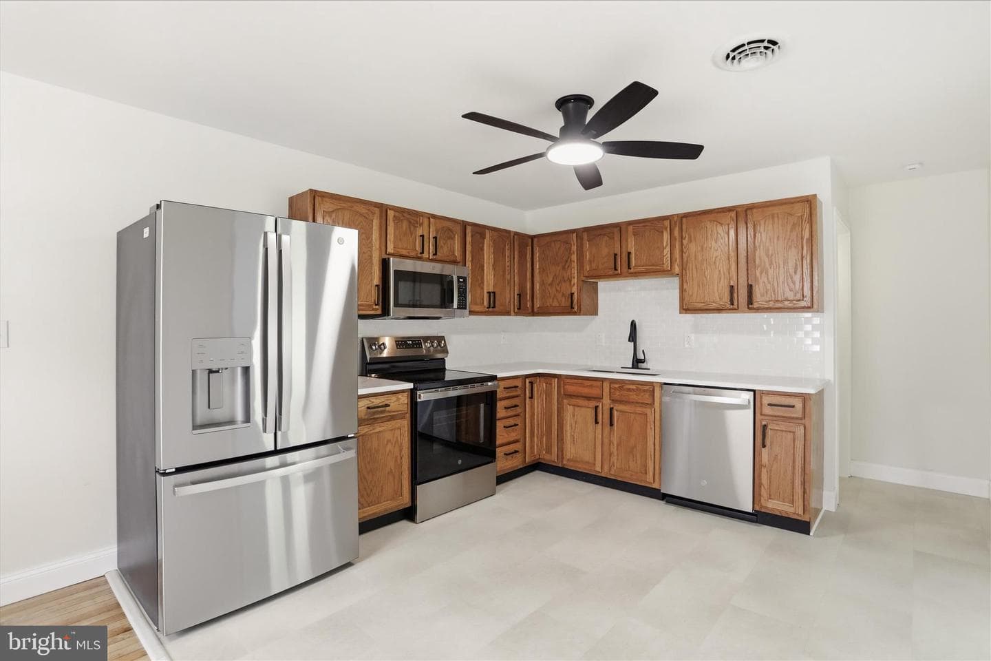 15411 Shamrock Road SW photo 12