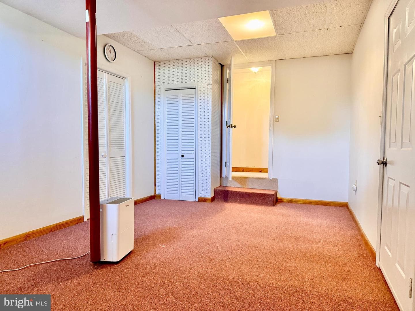 608 Wellington Lane photo 48
