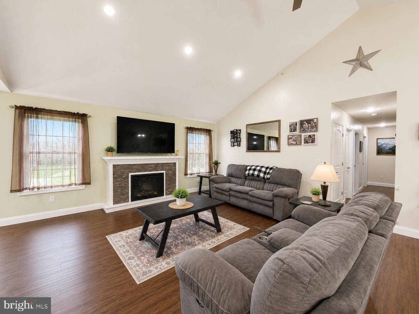 12714 Woodbine Rd SW photo 5