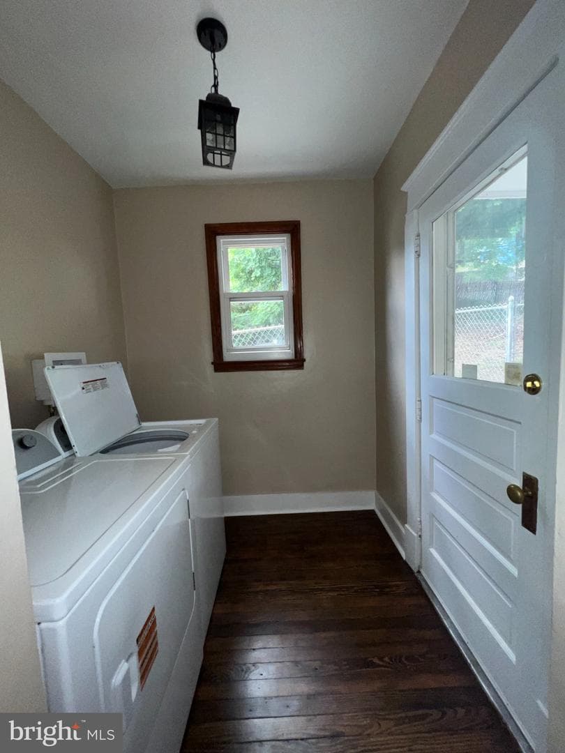 307 Helen Street photo 14